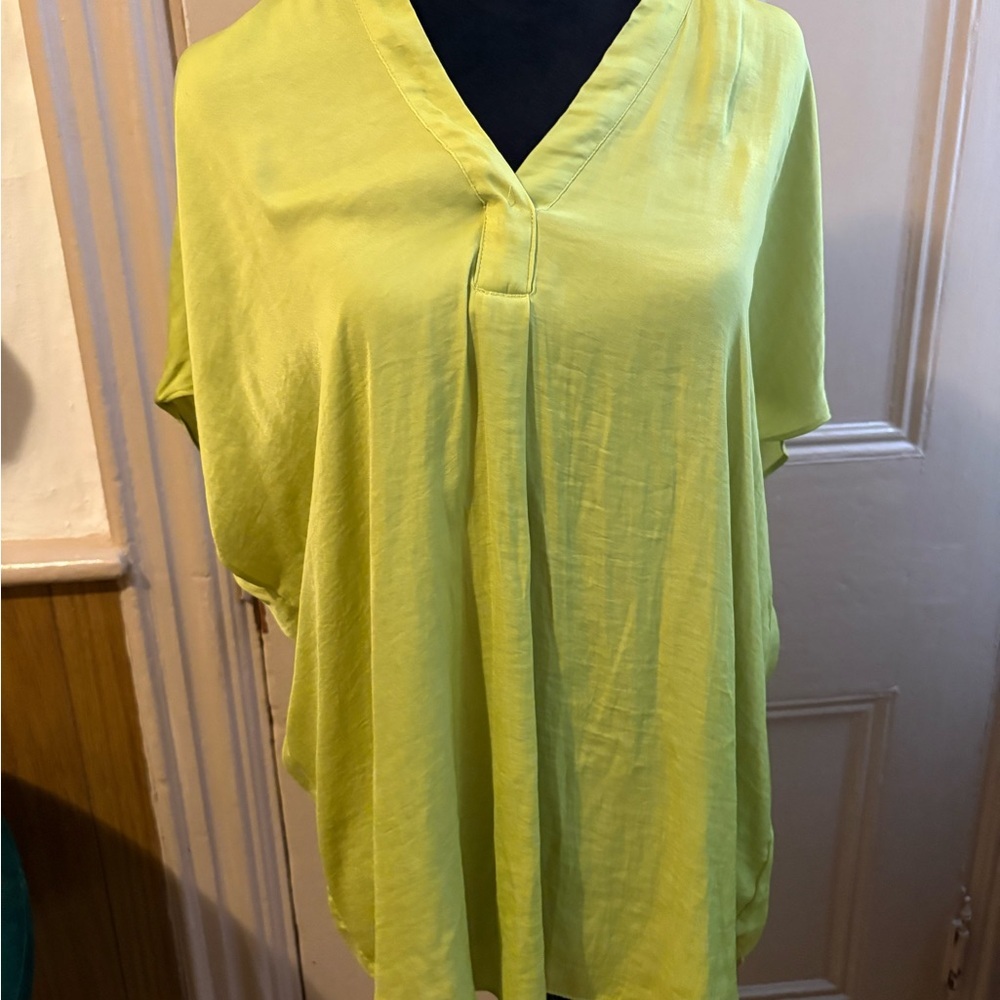 RACHEL Rachel Roy SatinShort Sleeve Blouse Yellow Lime Size Large